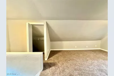 878 E 130th Street, Loveland, OH 44108 - Photo 7