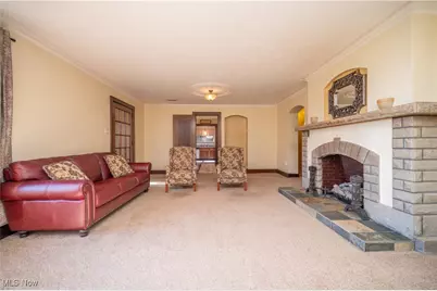 1367 N Market Street, East Palestine, OH 44413 - Photo 3