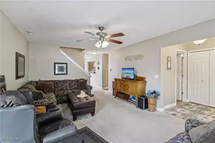 262 Teal Cir, Akron, OH 44319 - Photo 7