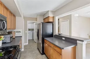 262 Teal Cir, Akron, OH 44319 - Photo 15