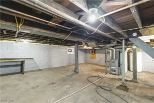 338 Woodlawn Ave, Cambridge, OH 43725 - Photo 25