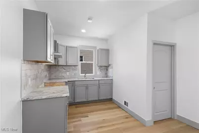 338 Woodlawn Avenue, Cambridge, OH 43725 - Photo 15
