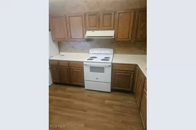 4543 Saint James Circle NW, Canton, OH 44708 - Photo 9