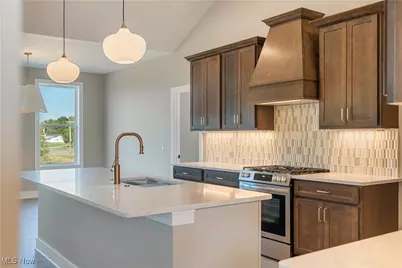 525 Gentlebrook Boulevard SW, Hartville, OH 44632 - Photo 25