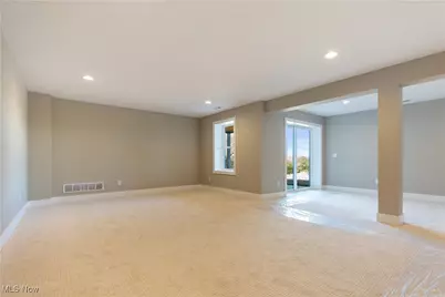 525 Gentlebrook Boulevard SW, Hartville, OH 44632 - Photo 35