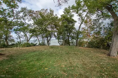 3031 E Erie Avenue, Lorain, OH 44052 - Photo 35