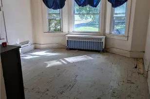 425 Fulton Dr NW, Canton, OH 44703 - Photo 7