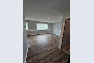 4323 Marshall Avenue, Lorain, OH 44053 - Photo 3