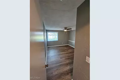 4323 Marshall Avenue, Lorain, OH 44053 - Photo 9