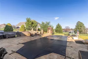 3495 Chadwick Dr, Uniontown, OH 44685 - Photo 47