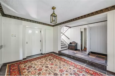 740 Fairway Drive, Warren, OH 44483 - Photo 9