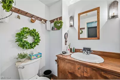 740 Fairway Drive, Warren, OH 44483 - Photo 29