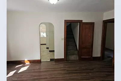1048 Murray Avenue, Akron, OH 44310 - Photo 7