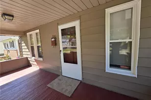 1048 Murray Ave, Akron, OH 44310 - Photo 3