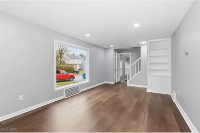 5165 Camden Road, Maple Heights, OH 44137 - Photo 7