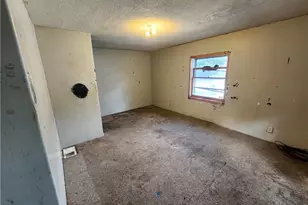 167 S Market St, East Palestine, OH 44413 - Photo 17