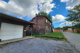 167 S Market St, East Palestine, OH 44413 - Photo 3