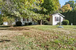 6969 Georgetown St NE, East Canton, OH 44730 - Photo 3