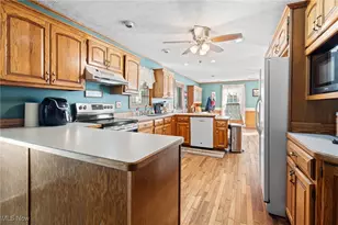 6969 Georgetown St NE, East Canton, OH 44730 - Photo 5