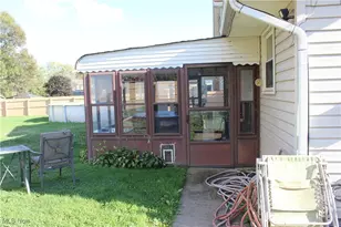 2424 Waynesburg Dr SE, Canton, OH 44707 - Photo 49