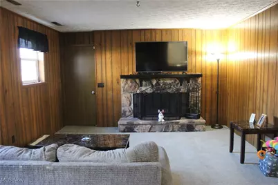 2424 Waynesburg Drive SE, Canton, OH 44707 - Photo 25