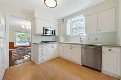 1532 Parkwood Road, Oakwood, OH 44107 - Photo 9