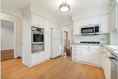 1532 Parkwood Road, Oakwood, OH 44107 - Photo 7