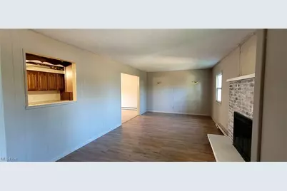 1951 E 39th Street, Lorain, OH 44055 - Photo 17