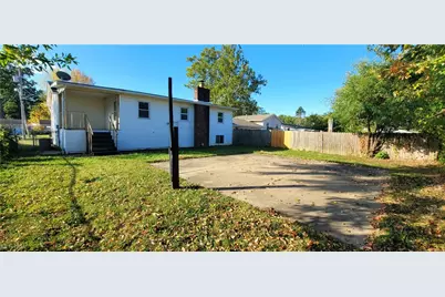 1951 E 39th Street, Lorain, OH 44055 - Photo 5