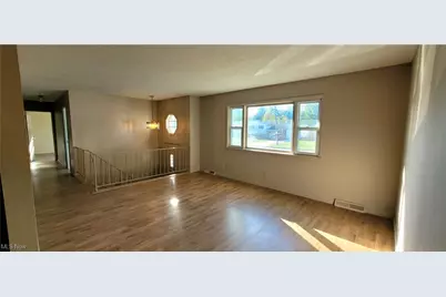 1951 E 39th Street, Lorain, OH 44055 - Photo 27