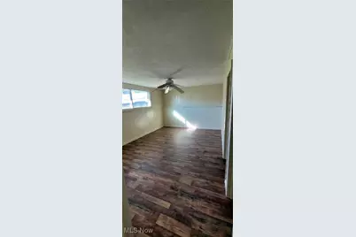 1951 E 39th Street, Lorain, OH 44055 - Photo 15