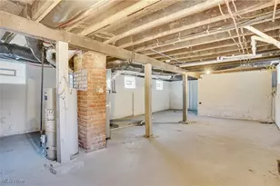 570 Mohawk Ave, Akron, OH 44305 - Photo 17