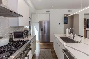 2467 Tremont Ave, Loveland, OH 44113 - Photo 13