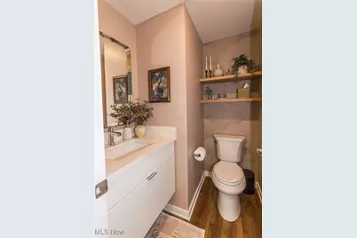 2467 Tremont Avenue, Loveland, OH 44113 - Photo 7