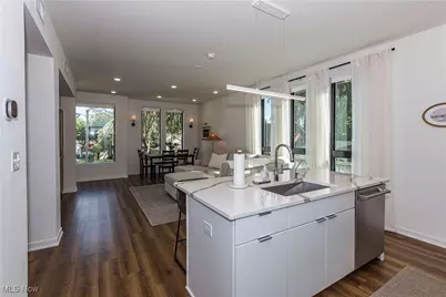 2467 Tremont Avenue, Loveland, OH 44113 - Photo 15