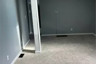 425 S 3rd St, Coshocton, OH 43812 - Photo 9