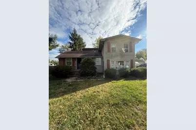1945 Norwood Street NW, Warren, OH 44485 - Photo 1