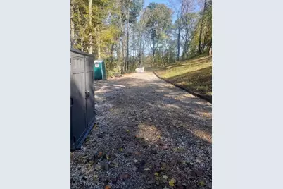 705 Sparks Ridge Road, Newport, OH 45768 - Photo 13