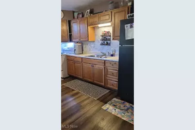 242 W Highland Avenue, Ravenna, OH 44266 - Photo 23