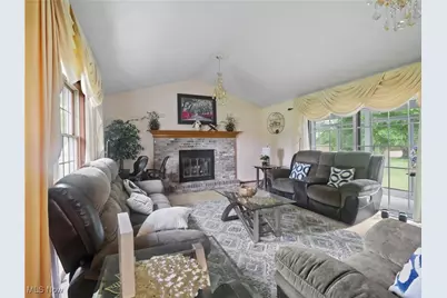 7708 Buchanan Drive, Boardman, OH 44512 - Photo 3