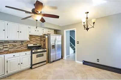 8585 Carmichael Drive, Chesterland, OH 44026 - Photo 3