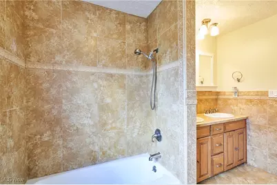 8585 Carmichael Drive, Chesterland, OH 44026 - Photo 19