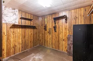 34152 Oak Knoll St, Eastlake, OH 44095 - Photo 19