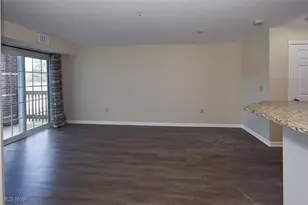 23002 Chandlers Ln, Olmsted Falls, OH 44138 - Photo 5