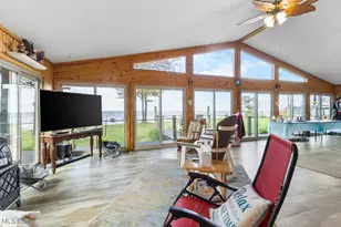 3339 Lake Rd, Conneaut, OH 44030 - Photo 29