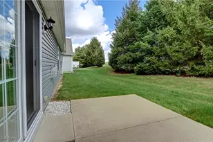 327 Breckenridge Ovl, Elyria, OH 44035 - Photo 29