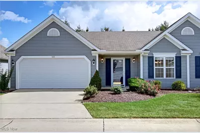 327 Breckenridge Oval, Elyria, OH 44035 - Photo 1