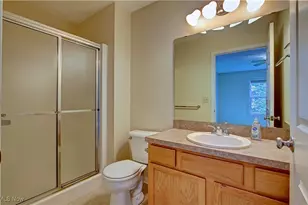 327 Breckenridge Ovl, Elyria, OH 44035 - Photo 19