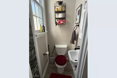 2223 Fenwick Road, University Heights, OH 44118 - Photo 11