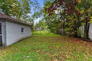 3401 Idlewood Ave, Youngstown, OH 44511 - Photo 5